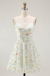 Sparkly Green Spaghetti Straps Floral Short Homecoming Dress with Sequins