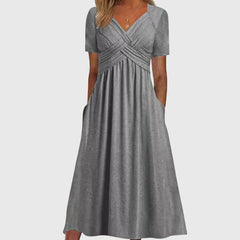 Amanda - Flattering Dress