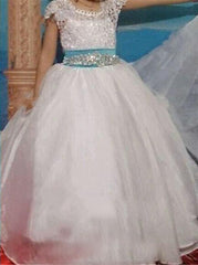 Ball Gown Crew Cap Sleeveless Open Back Flower Girl Dress with Belt Lace FL07