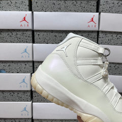 Jordan 11 Retro Pearl