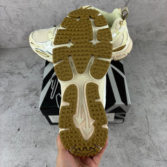 Off-White Be Right Back White Yellow
