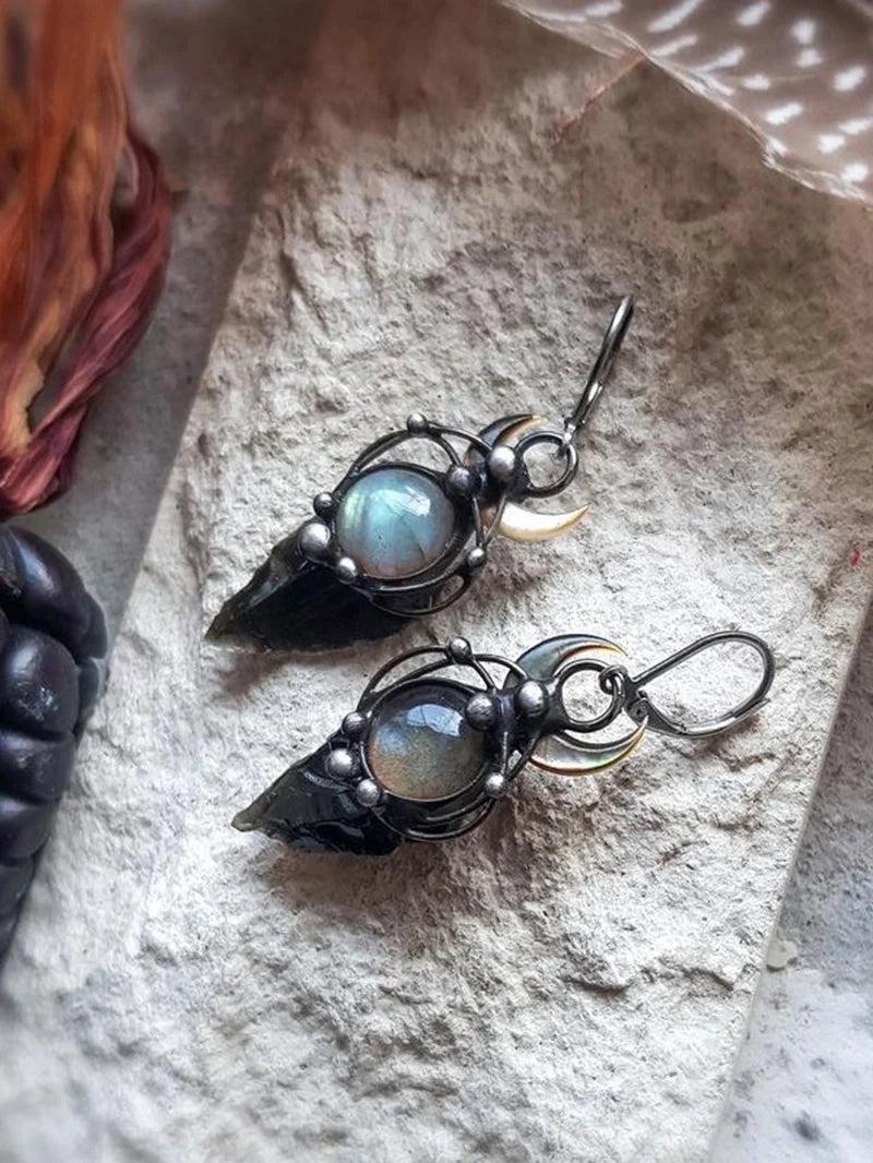 Magic Black Arrow Pearl Earrings