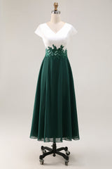 White Green V-Neck Appliqued Long Mother of the Bride Dress with Sleeves