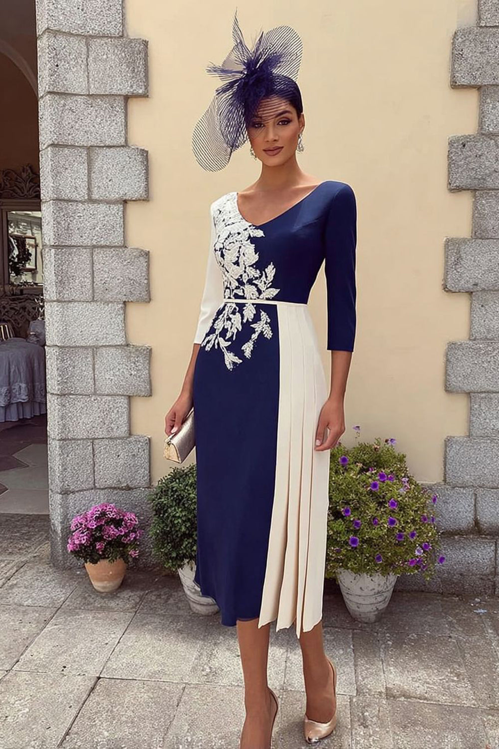 Navy 3/4 Sleeves Bodycon Midi Mother of the Bride Dress with Appliques