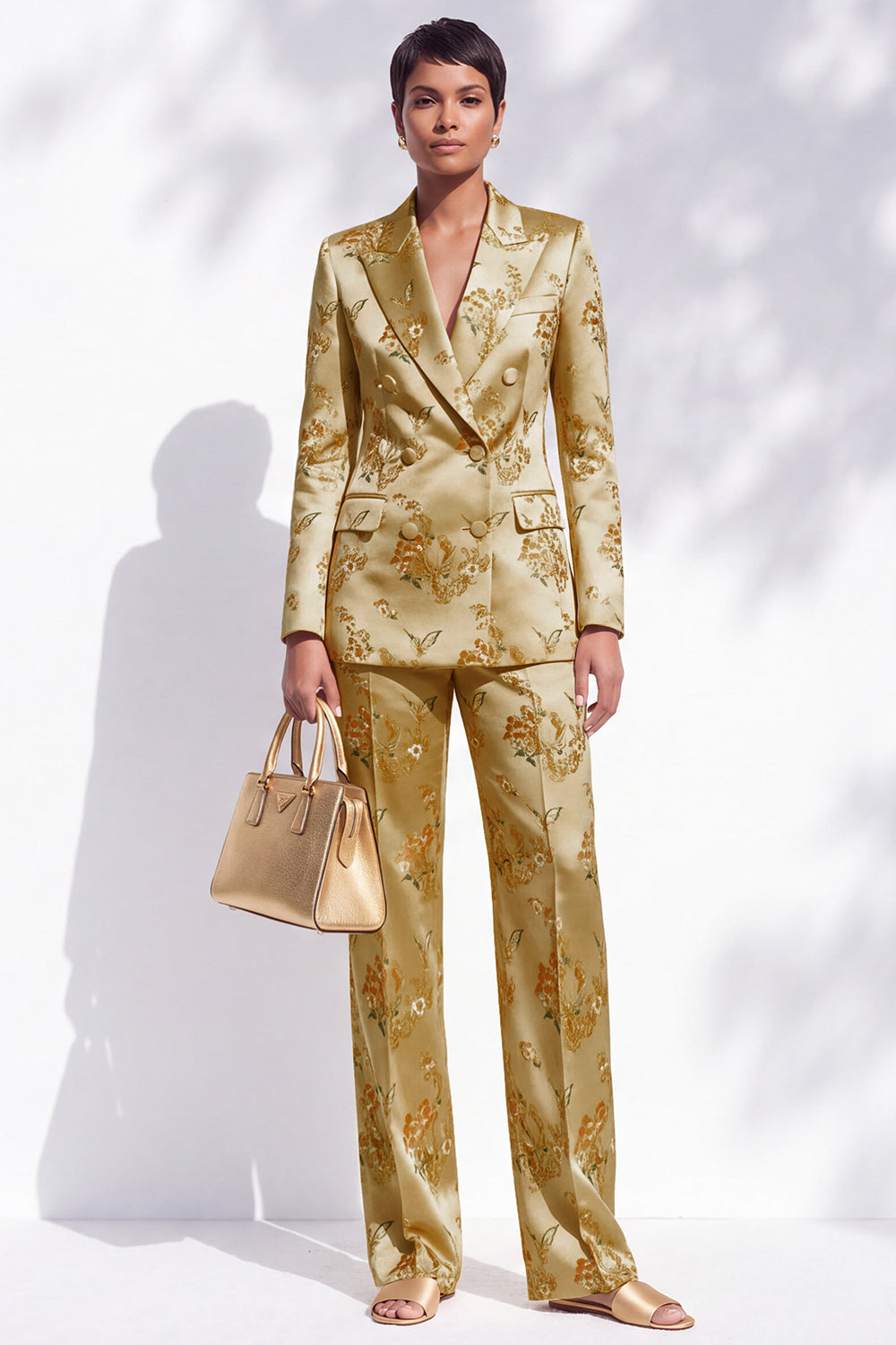 Golden Floral Peak Lapel 2-Piece Double Breasted Prom Suits
