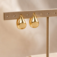 Aveline Petite Hoop Earrings