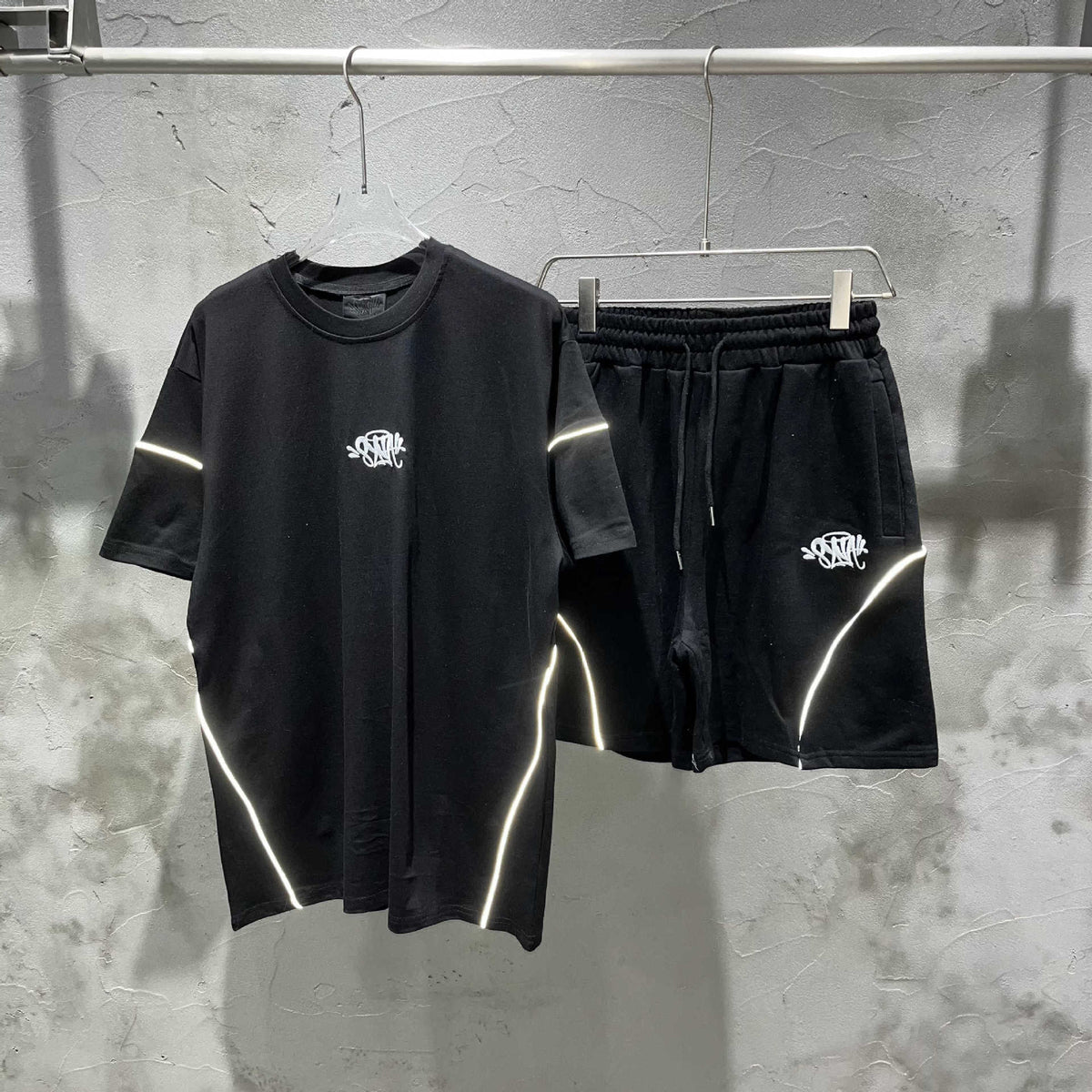 Syna World Reflective Short Set Black
