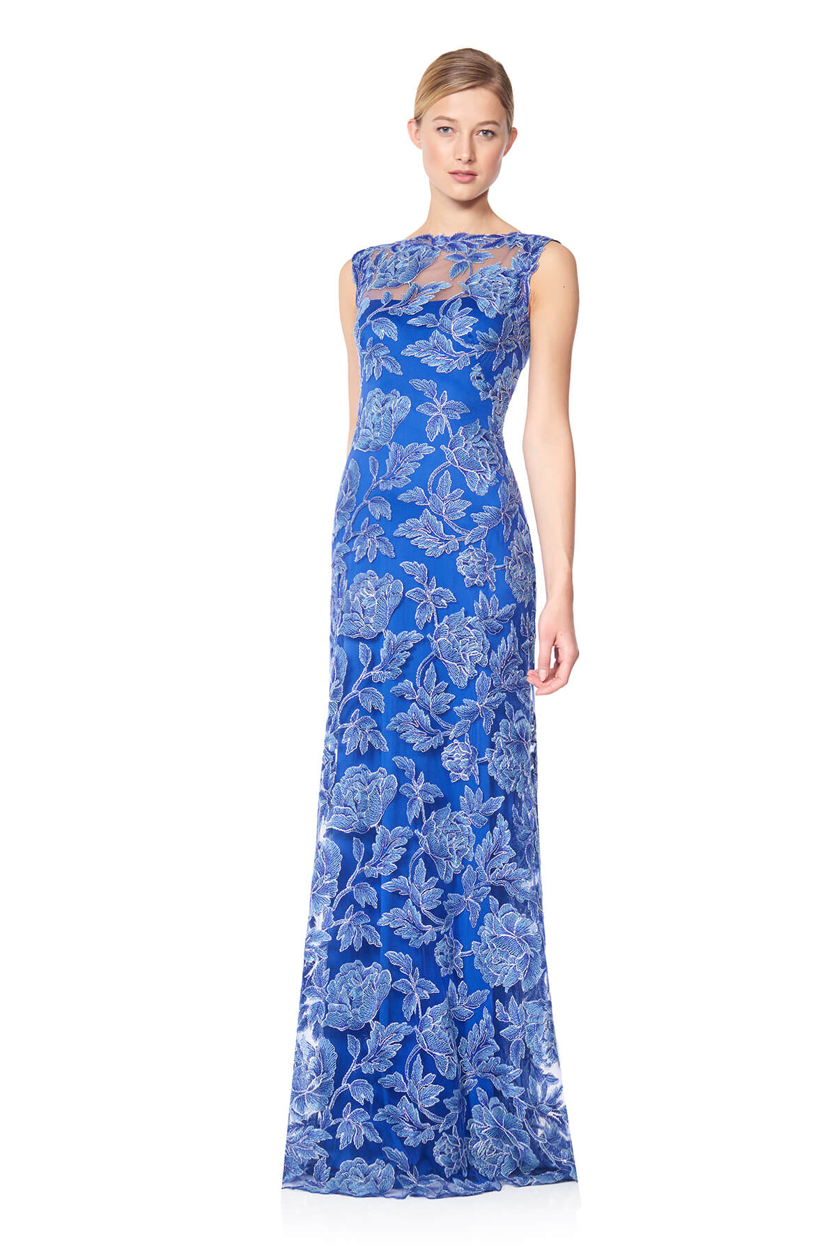 Akashi Gown