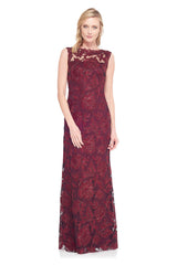 Akashi Gown