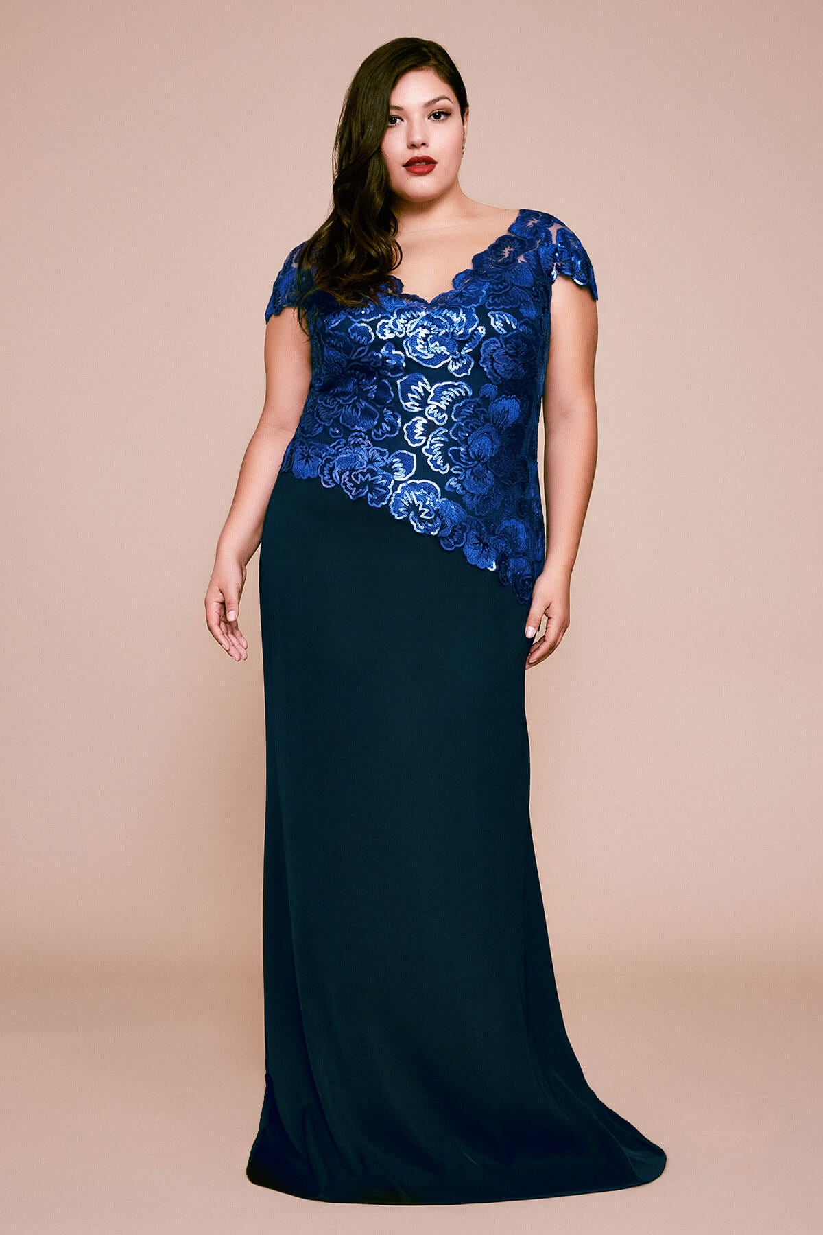 Alvaro Embroidered Crepe Gown - PLUS SIZE