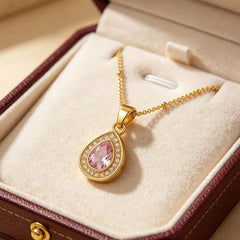 Water Droplets Hypoallergenic Necklace for Women in 316 Stainless Steel with 18K Real Gold PVD Coated and Zircon Inlay. Figaro Chain