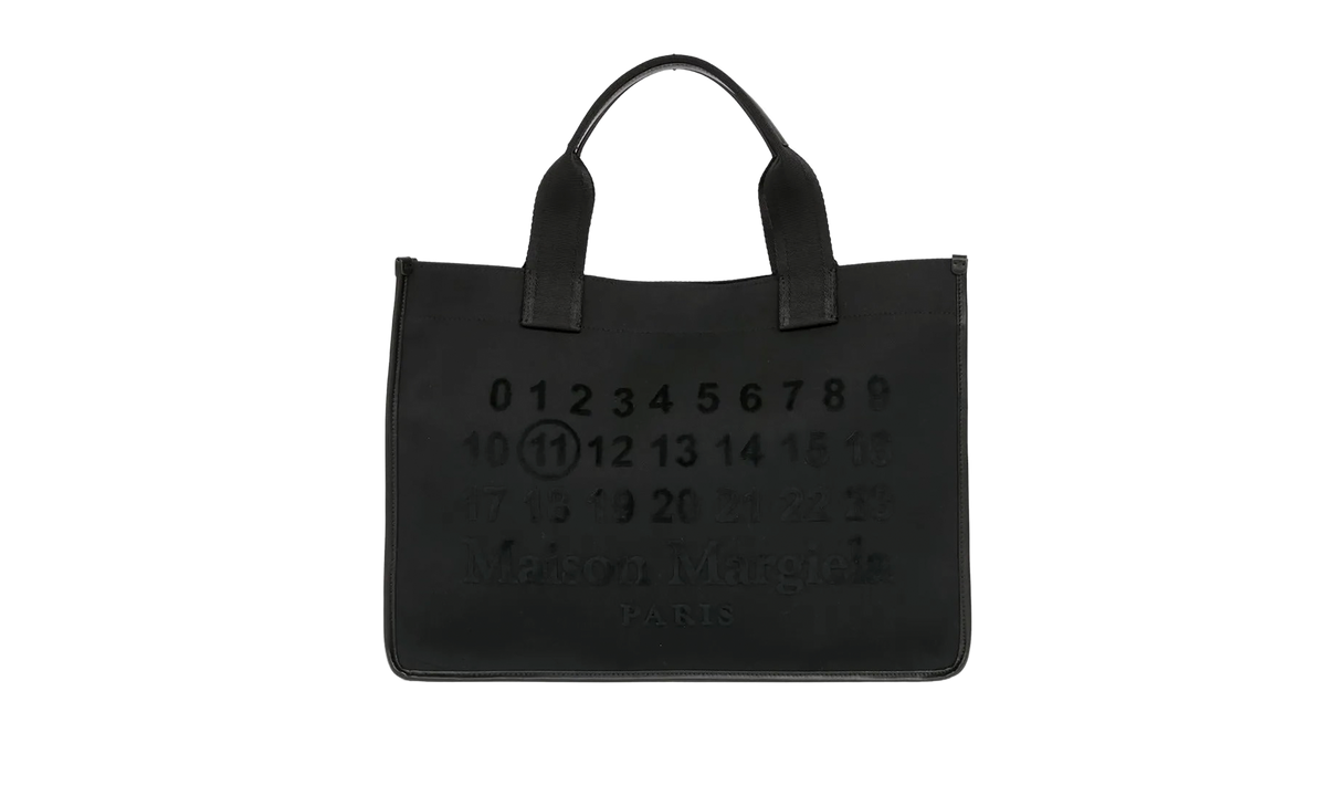 Cabas Shopping Small Bag Black SB1WC0020 P8725 H8419