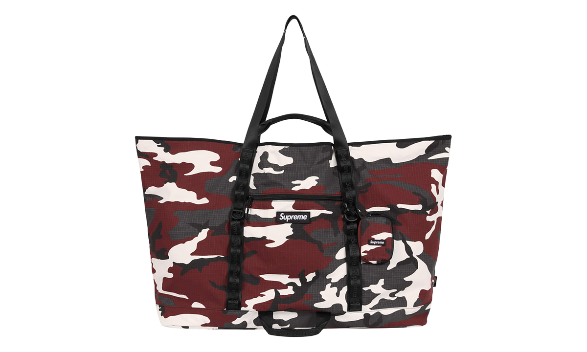 X-Large Tote Bag + Utility Pouch SS26 - Red Camo SU27277