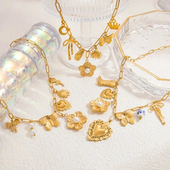 Wholesale Jewelry Elegant Classic Style Heart Shape Flower 304 Stainless Steel Plating Multi Charms Necklace